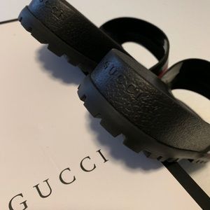 Gucci’s slides!